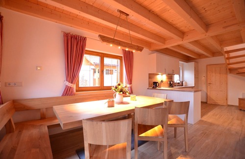 Lechbruck Casa | La Casita - Holiday home with sauna, fireplace, terrace, balcony, W Lan, dog allowed