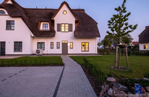 Stolpe auf Usedom Apartamento | Vacation home Ole Bull 15 - Inseldomizil Stolpe - Vacation under thatch on Usedom