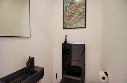 Altstadt Casa | Vacation home directly on the Moselle in Trier. New building for 6 people with parking space