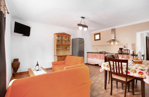 Icod de los Vinos Casa | Casa Rural 'Ca Aurora' con vistas a la montaña, terraza compartida y Wi-Fi