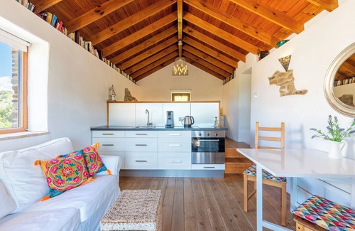 Alora Casa | Casa de Vacaciones "Finca Las Nuevas Casa Sofia", piscina, jacuzzi, Wi-Fi, y jardín