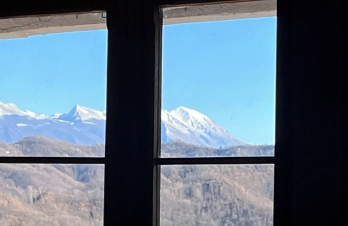 Pescorocchiano Casa | Vacation home for relaxation with panoramic views or even hiking, nature and cooking.