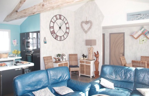 Barbatre Casa | VACATION HOME FOR RENT FOR 8 PEOPLE FROM JULY 12 TO 26 (14 NIGHTS)