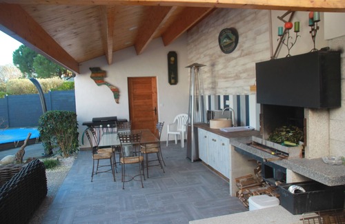 Barbatre Casa | VACATION HOME FOR RENT FOR 8 PEOPLE FROM JULY 12 TO 26 (14 NIGHTS)