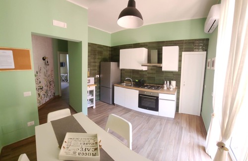 Pozzuoli Apartamento | Vacation home Fraeli