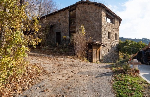Gluiras Casa | Casa de vacaciones "Gîte De Chapelèche Châtaigniers 7 P" con terraza privada y Wi-Fi