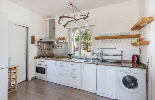 Galifa Casa | Casa "Galifador" con vistas a la montaña, piscina privada y Wi-Fi