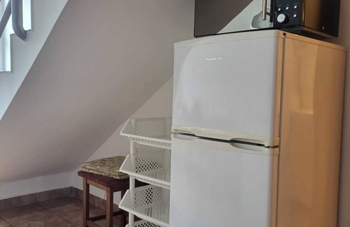 Balatonmariafurdo Casa | Casa de vacaciones con piscina, WiFi para 12 personas directamente en el lago