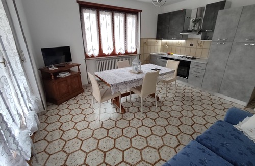 Locana Apartamento | Vacation home Il Corbetto in Locana at the foot of the Gran Paradiso National Park