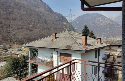 Locana Apartamento | Vacation home Il Corbetto in Locana at the foot of the Gran Paradiso National Park