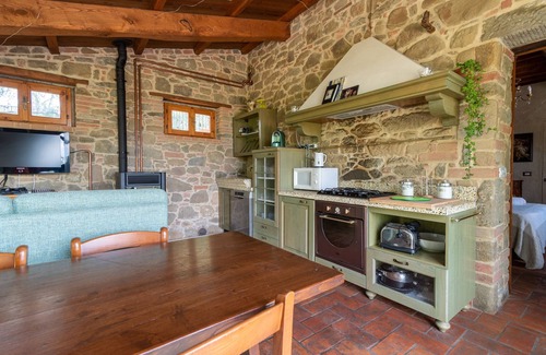Monte San Savino Casa | Casa de vacaciones 'La Limonaia' con piscina, terraza privada y Wi-Fi