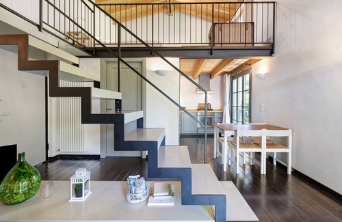 Toscolano Maderno Apartamento | Casa de vacaciones "La Casetta Nel Bosco" con terraza privada y Wi-Fi