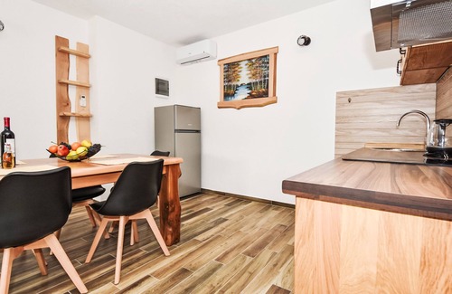 Karlobag Casa | Casa de vacaciones Iva by Interhome