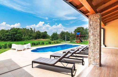 Nedescina Casa | Casa de vacaciones Jadran by Interhome