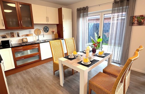 Apeldorn Apartamento | Vacation home "Jonagold" Meppen Single storey Carport Terrace Free WiFi 2 bedrooms