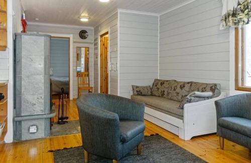 Ylitornio Casa | Vacation home Käpälämäki in Ylitornio - 6 persons, 2 bedrooms