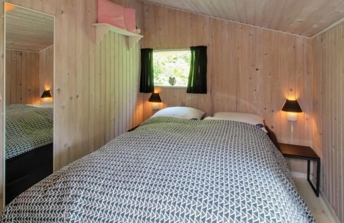Aabybro Casa | Vacation home "Karlhovde" - 110m to the inlet in The Liim Fiord in Aabybro - 6 persons, 2 bedrooms