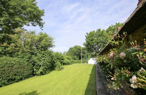 Risum-Lindholm Casa | Vacation home Landhaus Risum for up to 6 people