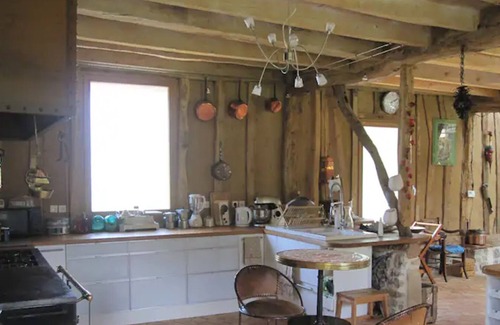 Canouville Casa | Casa de vacaciones "Les Herbes Folles" con Wi-Fi y jardín