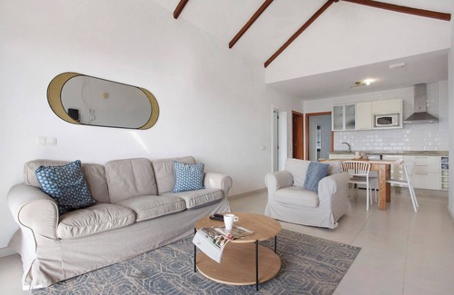 Punta Mujeres Casa | Casa de vacaciones 'Los Morros' con vistas al mar, terraza privada y Wi-Fi