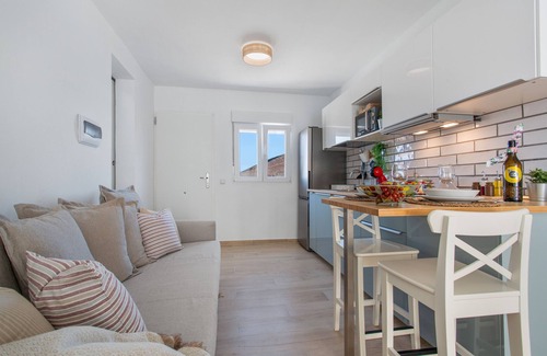 Las Playitas Casa | Casa Vacacional 'Neral Relax' con Vista a la Montaña, Wi-Fi y Aire Acondicionado