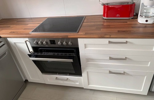 Vélez-Málaga Casa | Vacation home Niza Beach m. Sea view, 25 km v. Malaga, free 8.7.-16.7. free 850€