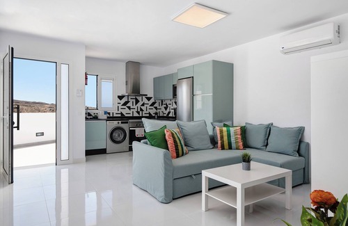 La Santa Casa | Casa de vacaciones 'Ocean 1' con vistas a la montaña, Wi-Fi y aire acondicionado