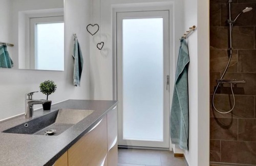 Skive Municipality Casa | Vacation home "Øgot" - 400m to the inlet in The Liim Fiord in Roslev - 8 persons, 3 bedrooms