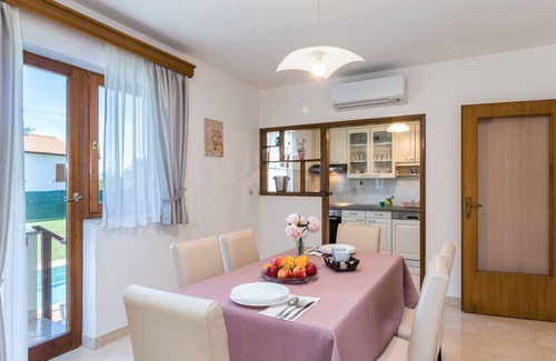 Skropeti Casa | Casa de vacaciones Poje by Interhome