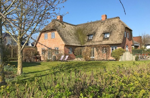 West Husum Casa | Vacation home Reethus Hans in Husum for up to 4 people