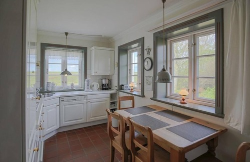 West Husum Casa | Vacation home Reethus Jan in Husum for up to 4 people