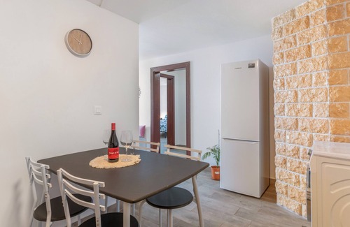 Guime Casa | Casa de vacaciones 'Rosalia' con vistas al mar, terraza privada y Wi-Fi