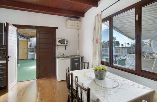 Ingenio Casa | Casa de vacaciones "Rural Jovial" con vistas a la montaña, piscina privada y Wi-Fi