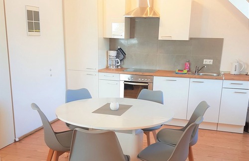 Rhauderfehn Apartamento | Vacation home Südwind - Maisonette apartment no. 2