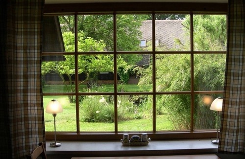Burg-Dorf Apartamento | Vacation home, sleeping loft, 1 bedroom/kitchenette, shower/WC (from 12 years) - Froschkönig