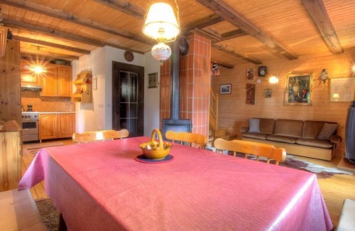 Gozd Martuljek Casa | Casa de vacaciones Špik by Interhome