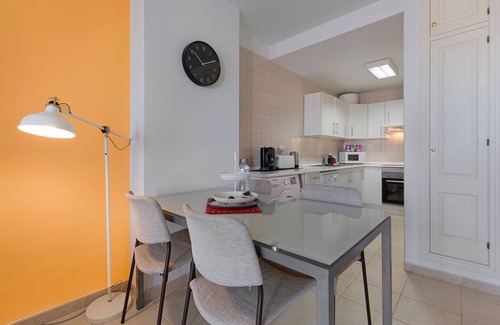 Pájara Apartamento | Vacaciones 'Home Sweet Home with Ocean View' con vistas al mar, piscina compartida y Wi-Fi