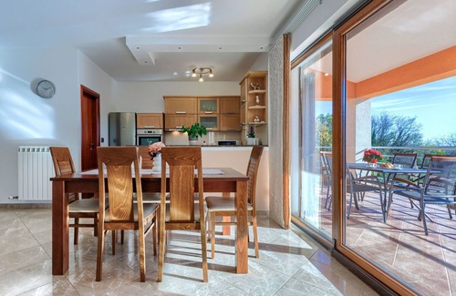 Zminj Casa | Casa de vacaciones Tina by Interhome