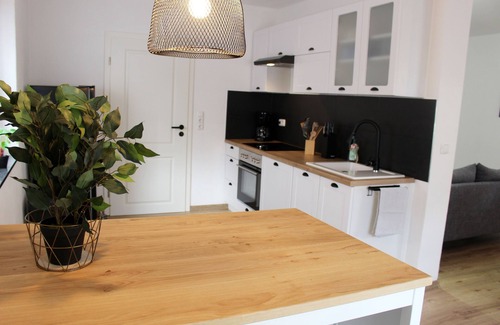 Weissenstadt Casa | Vacation home Traumblick directly on the lake in Bad Weißenstadt in the Fichtelgebirge.
