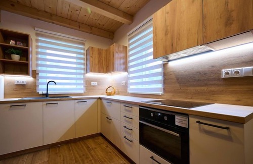 Smrzovka Casa | Casa de vacaciones U lesa by Interhome