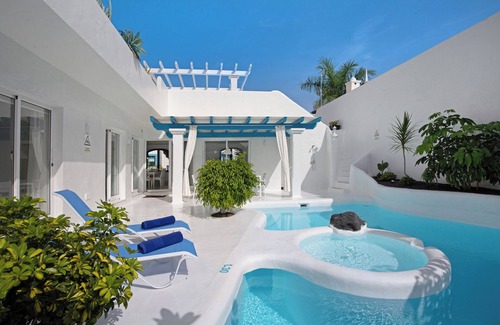 Geafond Villa | Casa de vacaciones "Villa 34" con vistas a la montaña, piscina y Wi-Fi