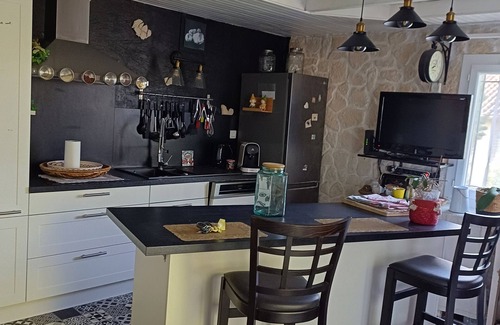 Cheval-Blanc Otro | casa de vacaciones con ping pong, futbolín, gran piscina sobre el suelo .........