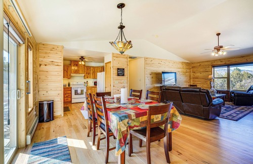 Canon City Casa | Vacation Home With Breathtaking Views, Ample Parking and Pool Table