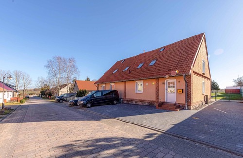 Muritz Casa | Vacation home with fireplace, covered terrace and garden