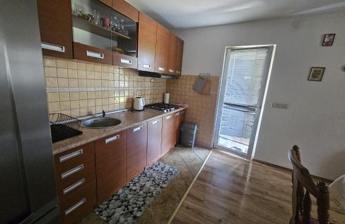 Lovinac Apartamento | Vacation House Loreta