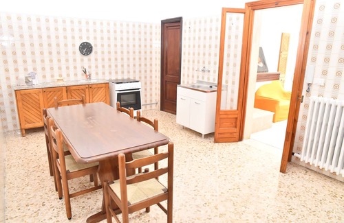 Cavallino Apartamento | Vacation House Lu Piru, five minutes from the center of Cavallino and surrounded by greenery