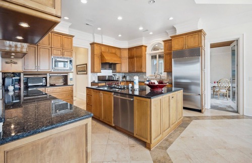Debordieu Colony Casa | Vacation in luxury and style with sweeping ocean views at Pearce House.