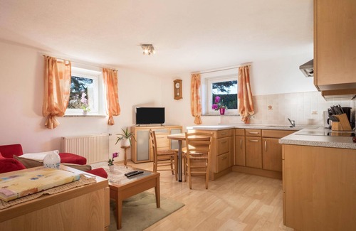 Achberg Apartamento | Vacaciones en el campo - Apartamento "Marschall" en zona tranquila con granja de caballos