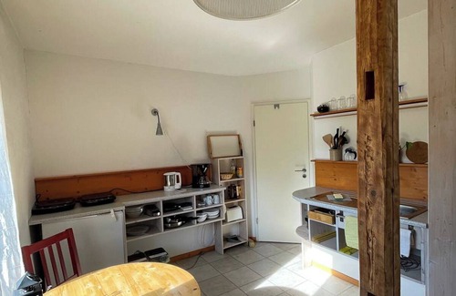 Mellingen Apartamento | Vacation in the holiday apartment "Lindenblick" on the historic Mühlenhof