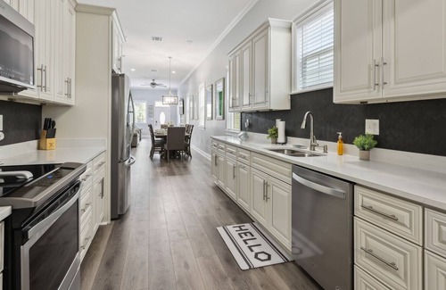 Milan Casa | Vacation Like a Local Krewe of Harmony
